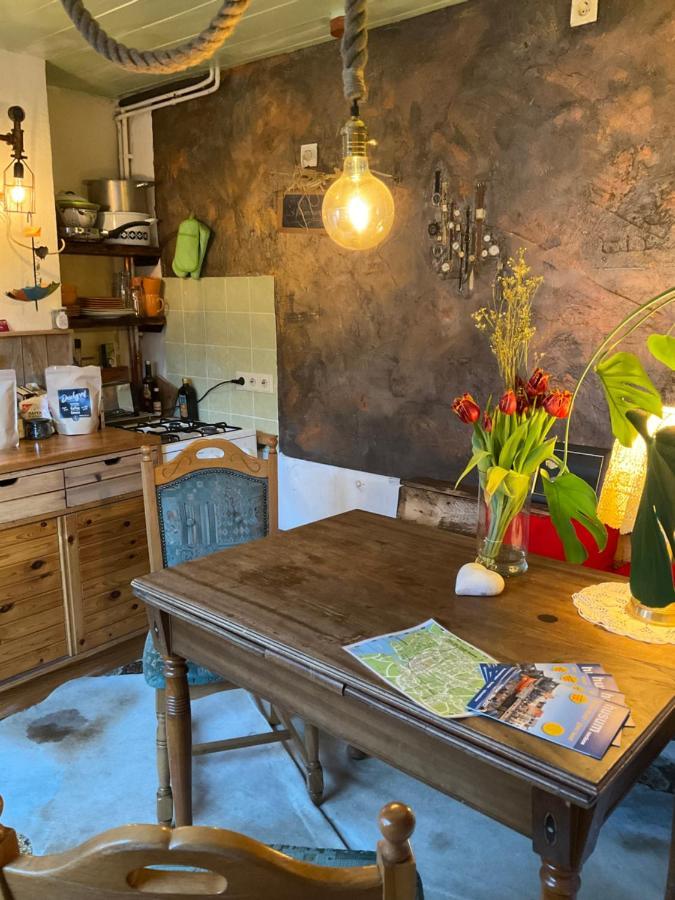 Privartzimmer 'Ausfahrt Freihalten' 胡苏姆 外观 照片