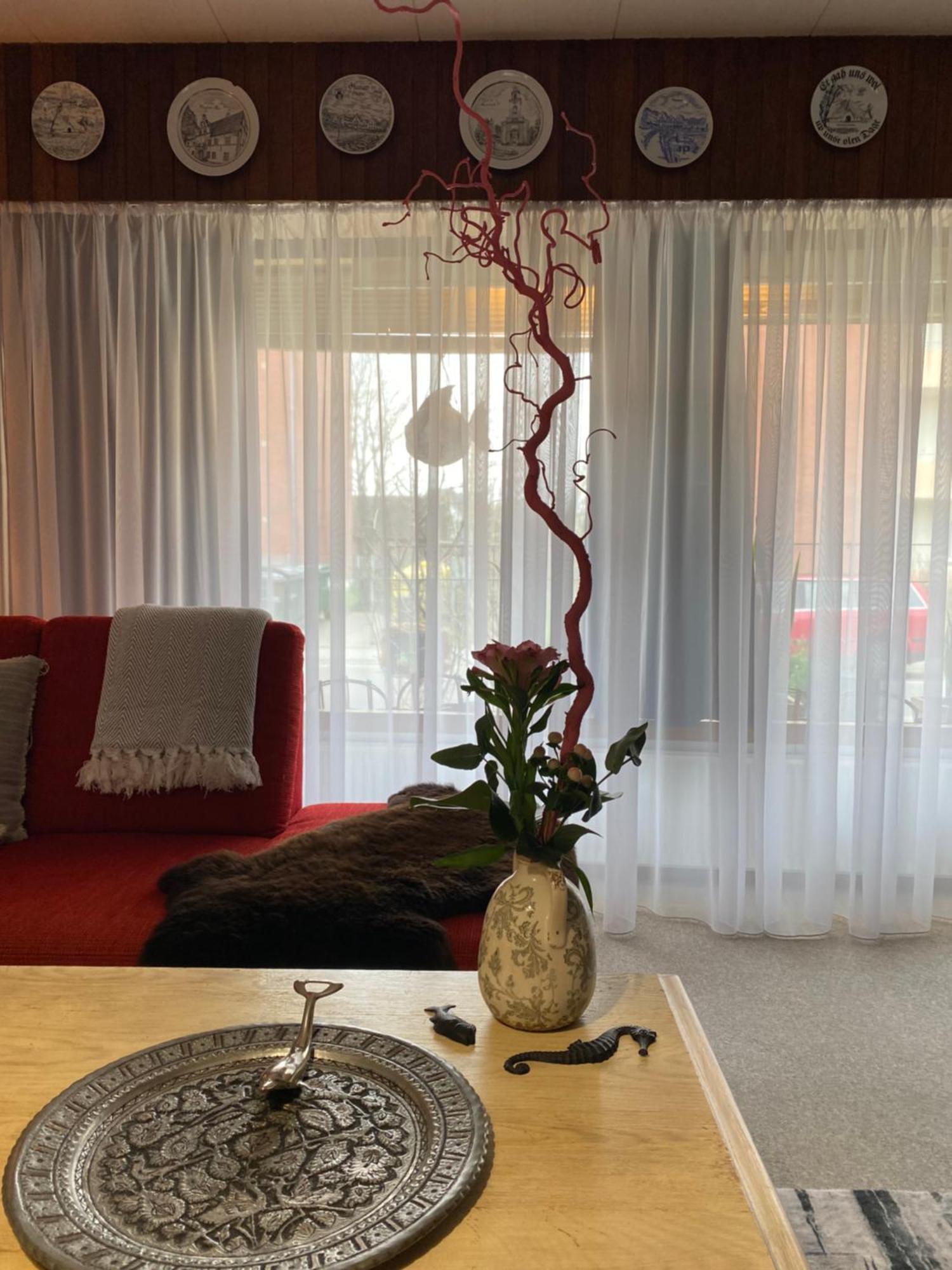 Privartzimmer 'Ausfahrt Freihalten' 胡苏姆 外观 照片